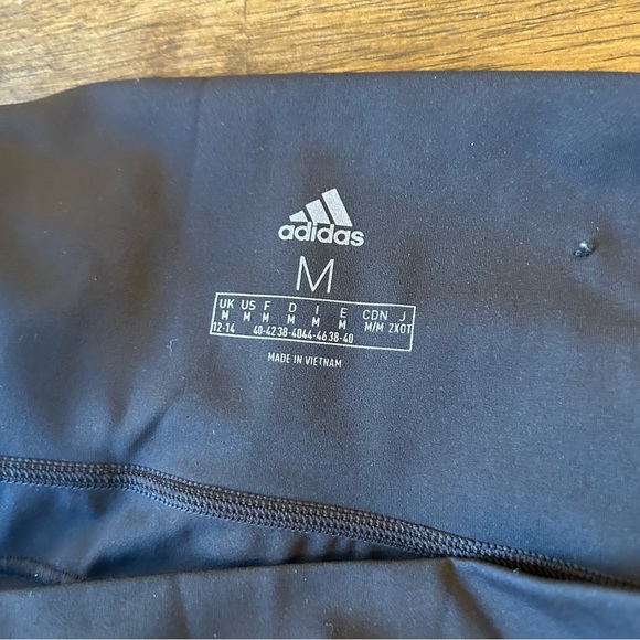 ADIDAS | Tights/Leggings Medium - Picture 7 of 7